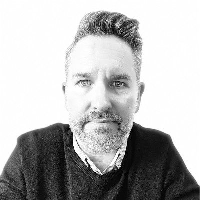 Alex_Woolfenden_headshot