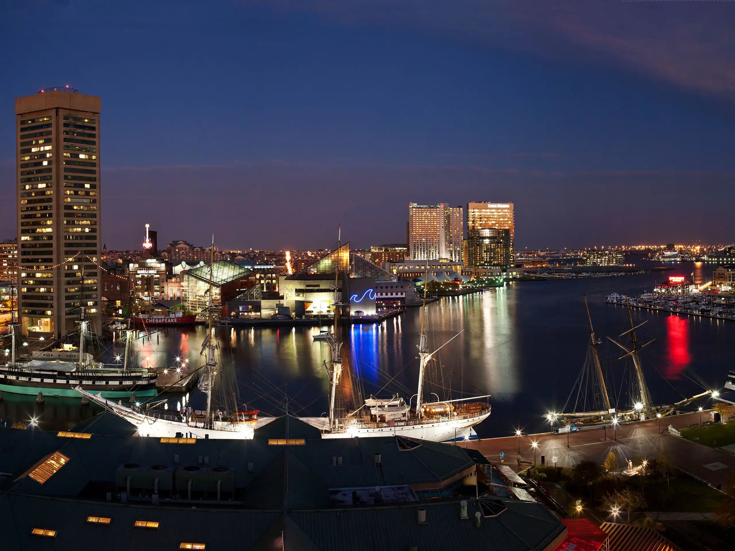 Hyatt-Regency-Baltimore-Inner-Harbor-P083-View-from-Roof.4x3